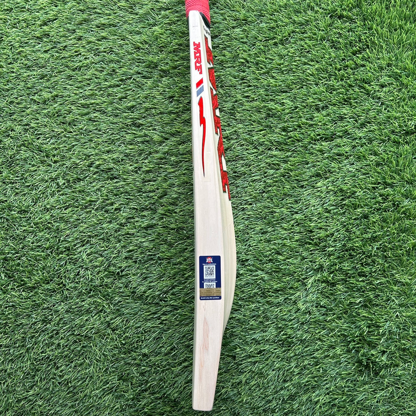 MRF EW BAT Genius Run Machine