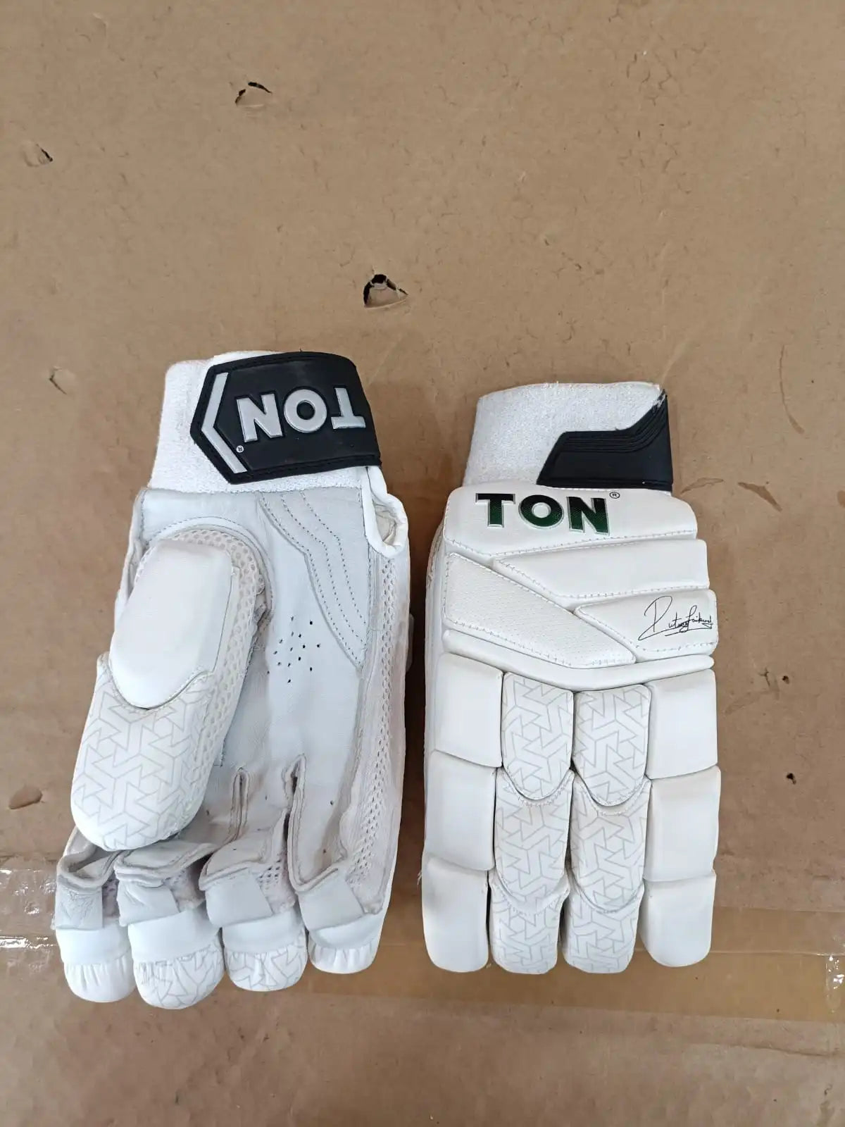 B/G  MENS (RH) - TON PRO 2.0