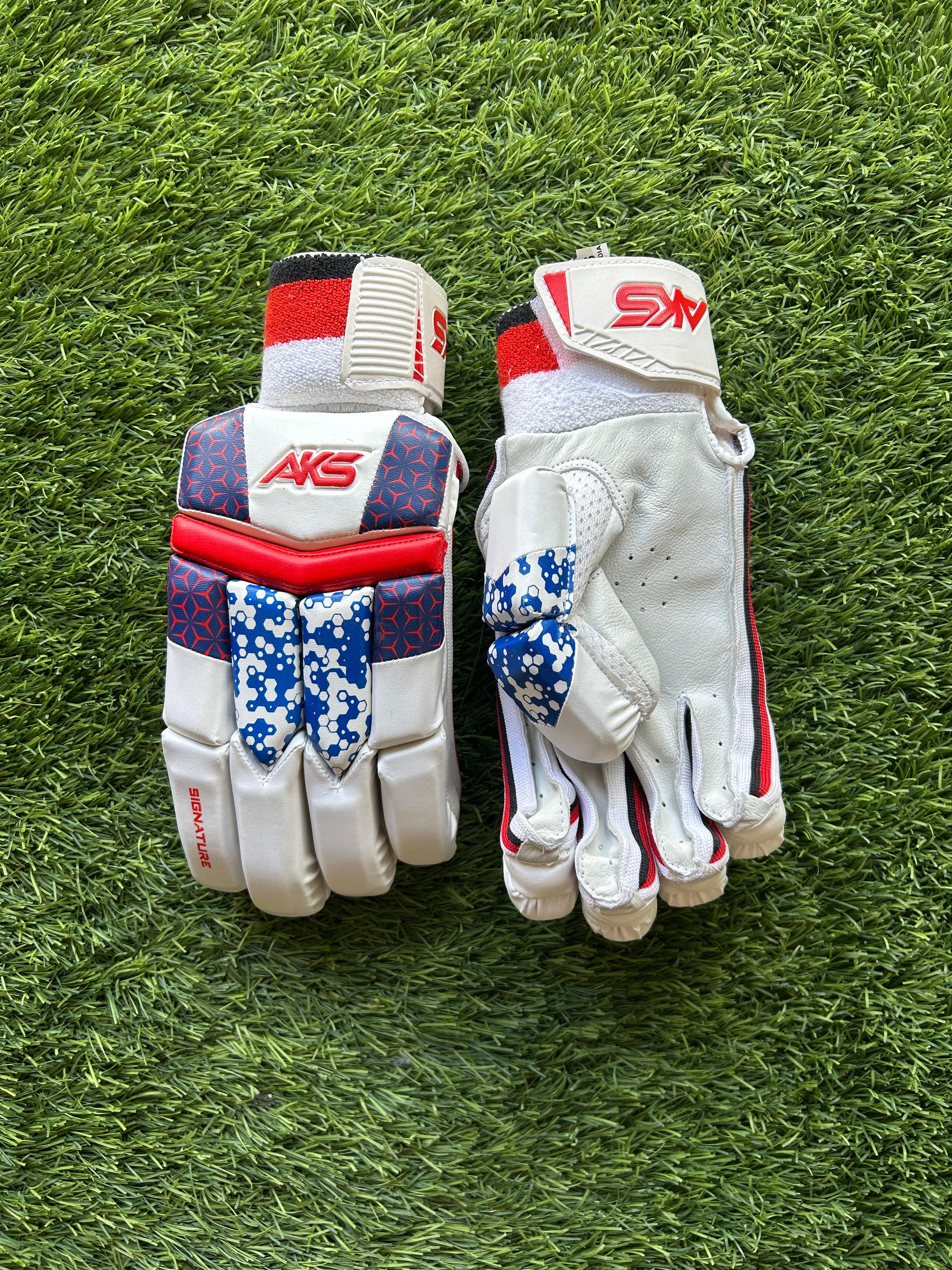 AKS Signature Batting Gloves 25/26