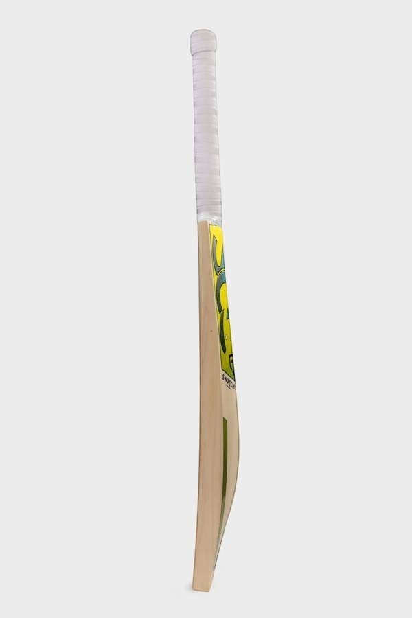 SCC SWITCH Rush Gold 675 junior English willow cricket bat with white grip and side profile view