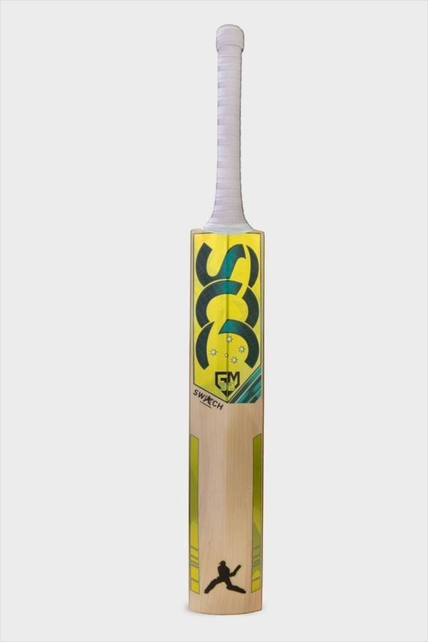 SCC SWITCH Rush Gold 675 junior English willow cricket bat with yellow and blue graphics