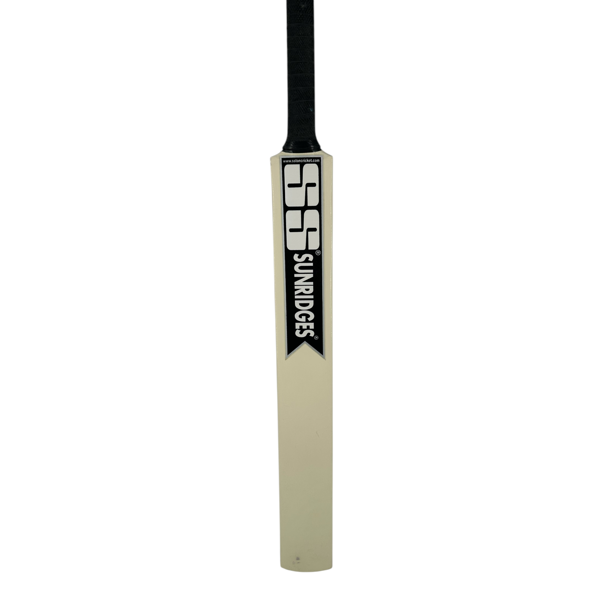 AKS CRICKET SS Middler KW cricket bat with black grip and Sunridges branding on a natural wood blade