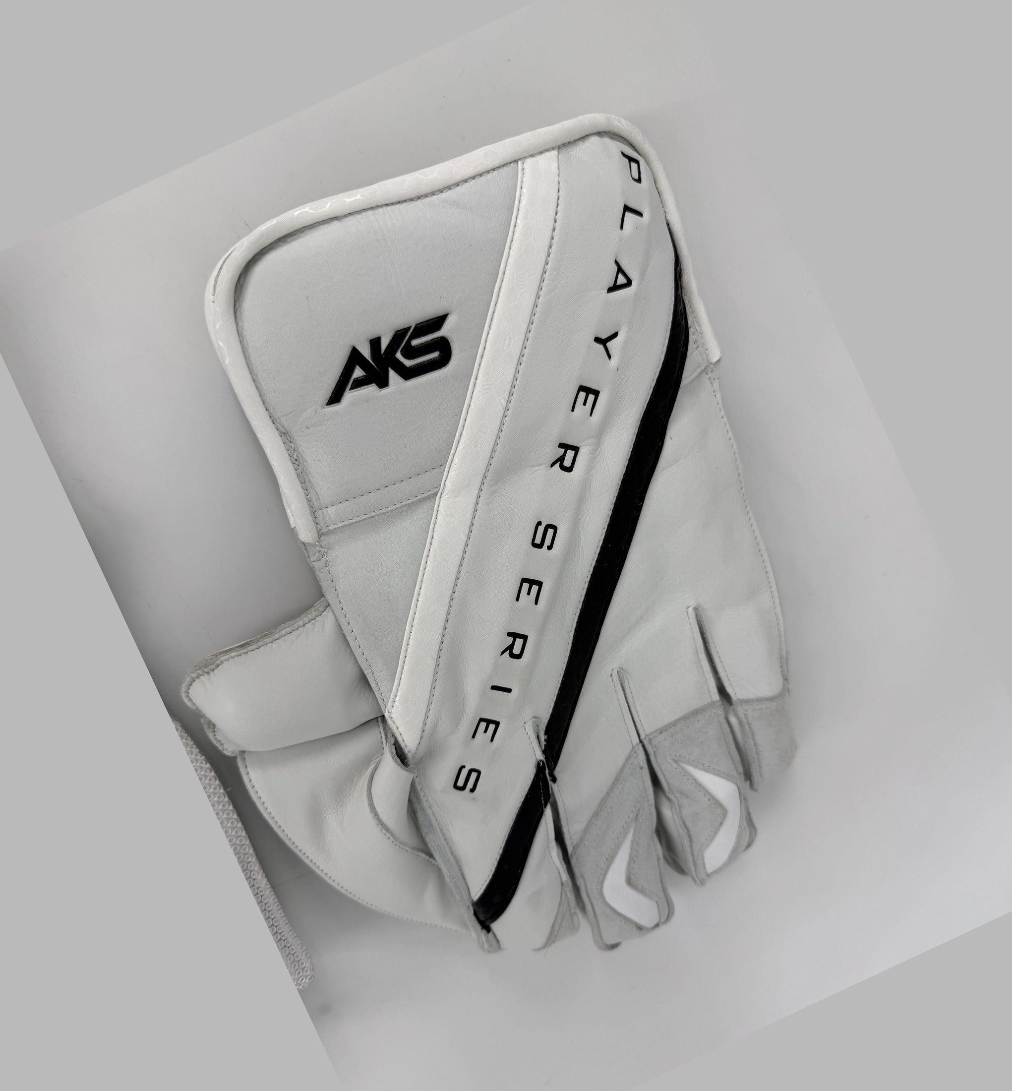 AKS Player Series Wicket Keeping Gloves AKS logo detail