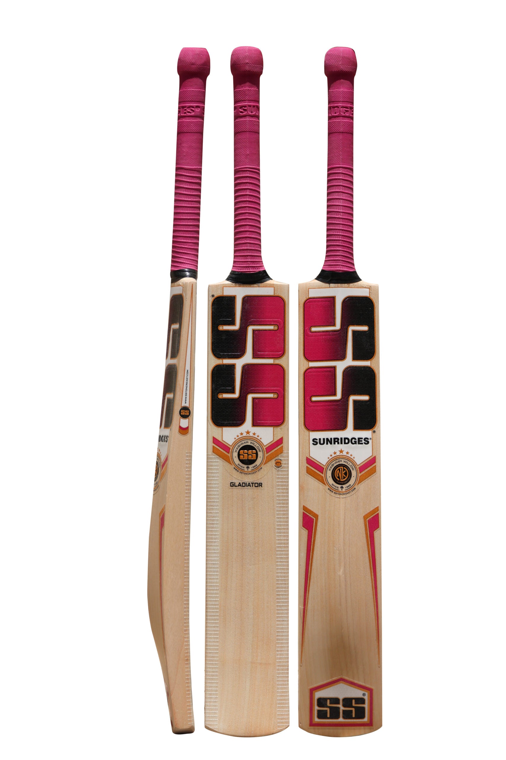 SS Gladiator No.4 K.W. Cr. Bats