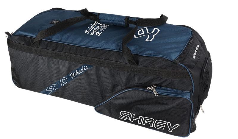 SHREY PRO WHEELIE BAG - BLACK / ELECTRIC BLUE