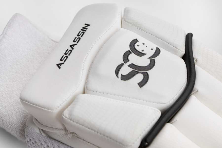 SCC Assassin Pro Batting Gloves