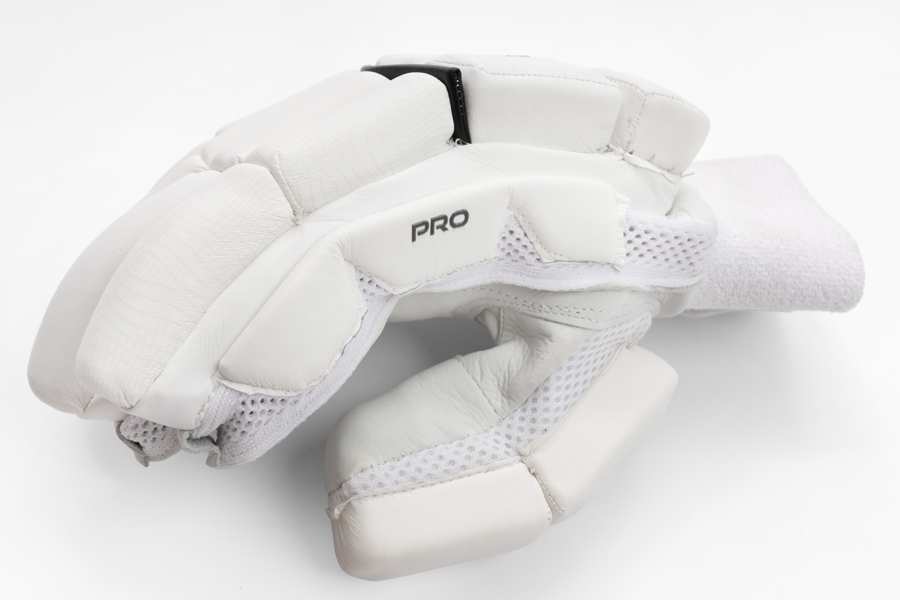 SCC Assassin Pro Batting Gloves