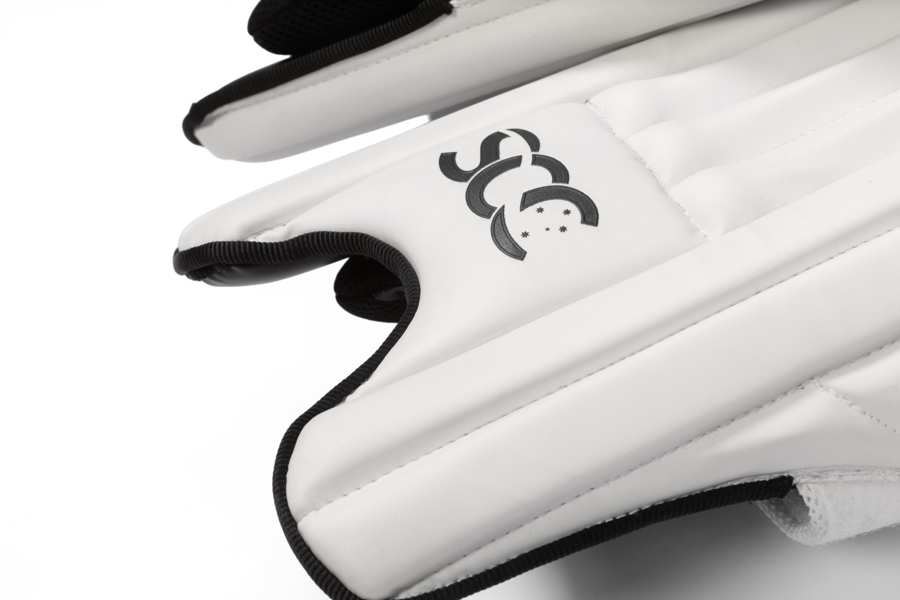 SCC Assassin Pro Batting Pads