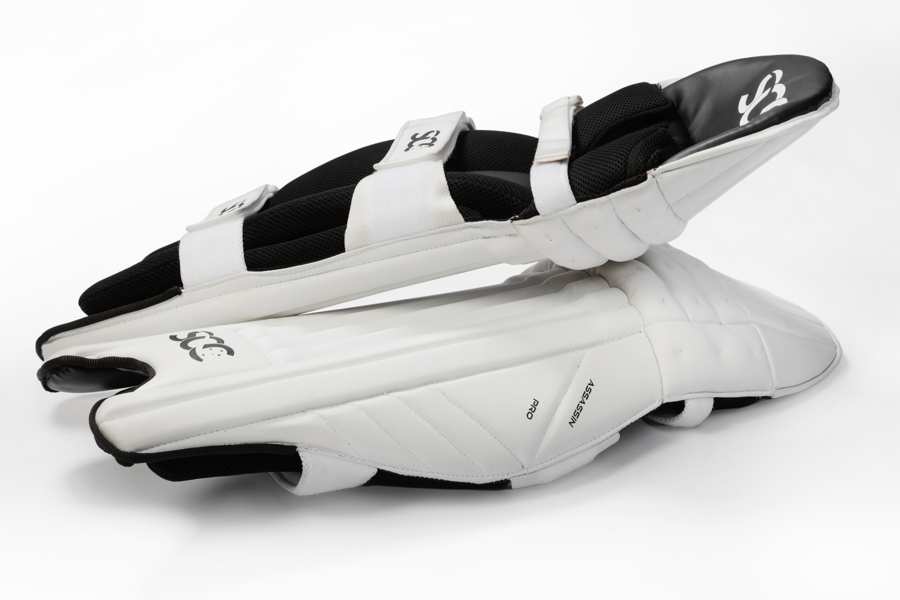 SCC Assassin Pro Batting Pads