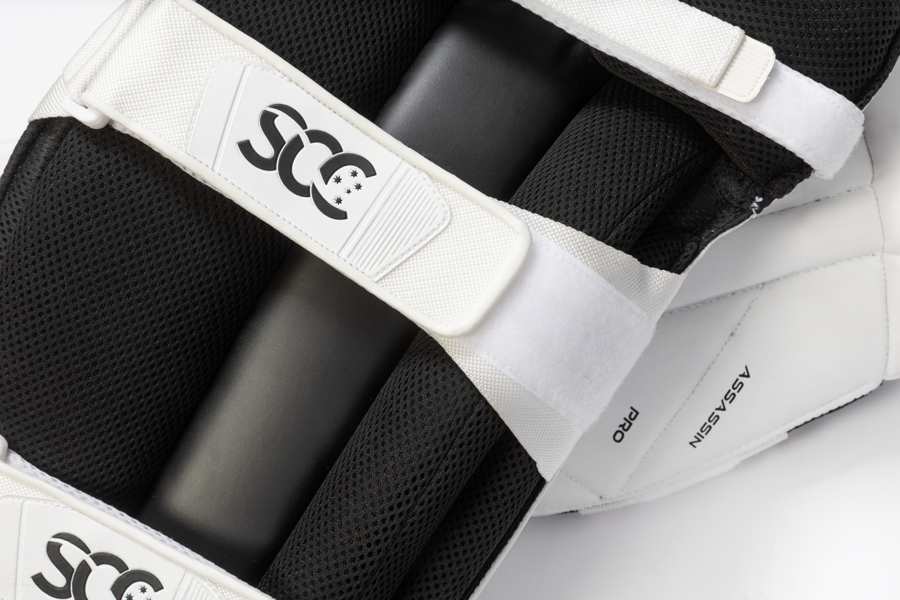 SCC Assassin Pro Batting Pads