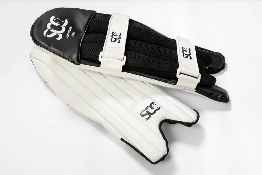 SCC Assassin Pro Wicketkeeping Pads