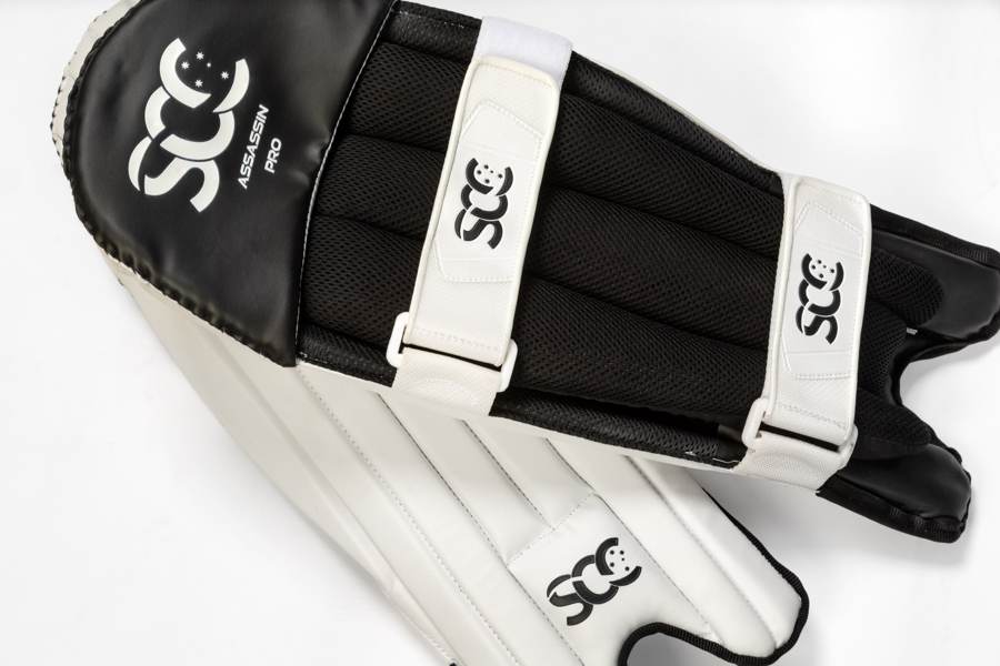 SCC Assassin Pro Wicketkeeping Pads