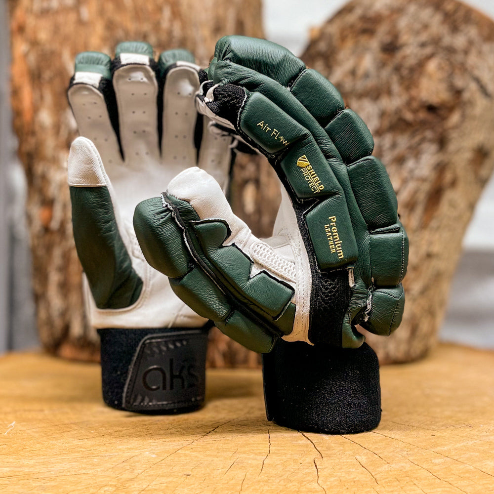 GOLD EDITION BATTING GLOVES BOTTLE GREEN