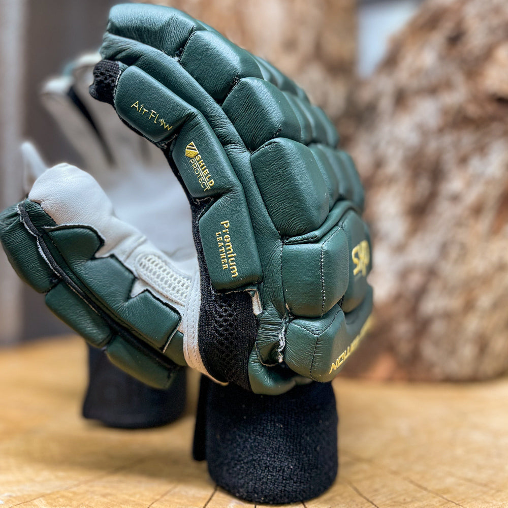 AKS GOLD EDITION BATTING GLOVES BOTTLE GREEN